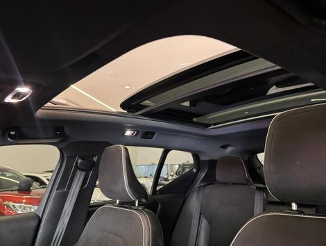 Volvo XC40 T5 R-DESIGNER