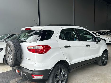 Ford EcoSport FREESTYLE 1.5 12V Flex 5p Mec.