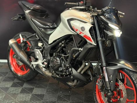 YAMAHA MT-03 321/ABS