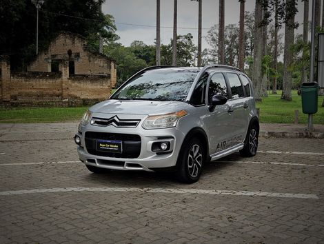 Citroën C3 Picasso GLX 1.5 Flex 8V 5p Mec.