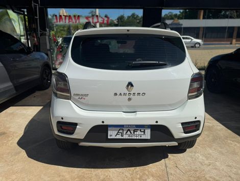 Renault SANDERO STEPWAY Dynamiq. Flex 1.6 16V 5p