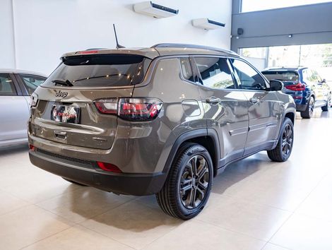 Jeep COMPASS Lon Nig. Eagle 2.0 4x2 Flex Aut.