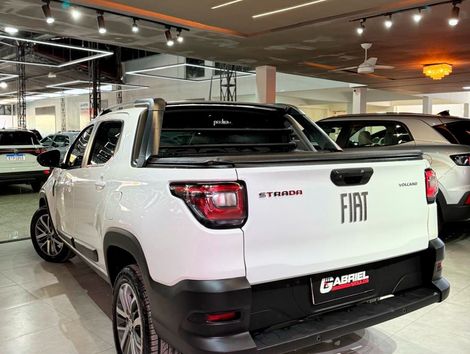 Fiat Strada Volcano 1.3 Flex 8V CD