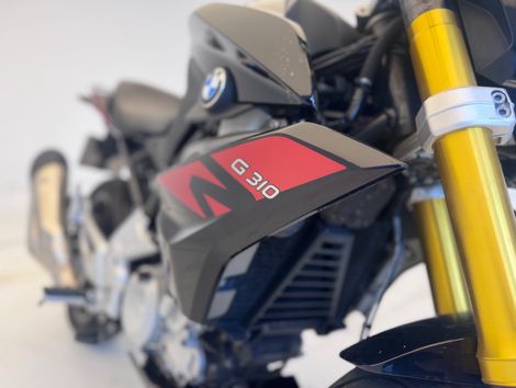 BMW G 310 R