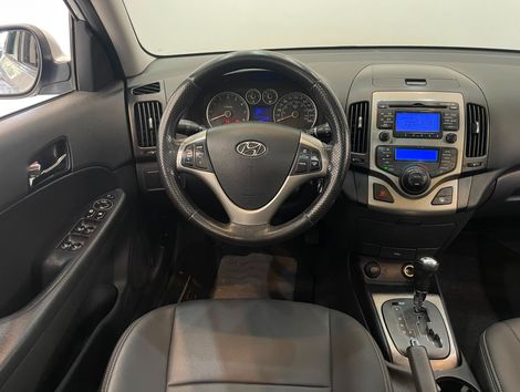 Hyundai i30cw 2.0 16V 145cv Aut. 5p