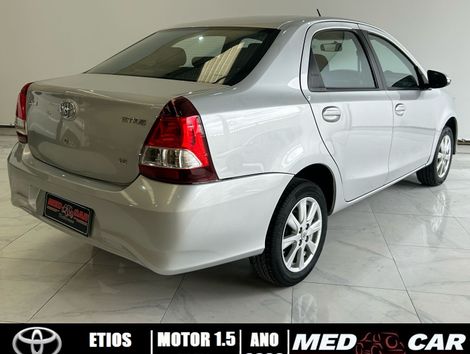 Toyota ETIOS X Sedan 1.5 Flex 16V 4p Aut.