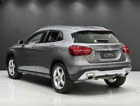 Mercedes GLA 200 Advance 1.6/1.6 TB 16V Flex Aut.
