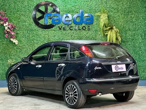 Ford Focus 1.6 S/SE/SE Plus Flex 8V/16V  5p