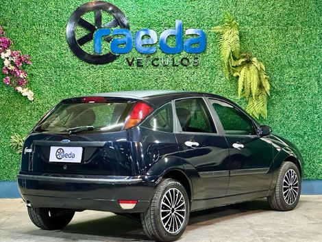 Ford Focus 1.6 S/SE/SE Plus Flex 8V/16V  5p