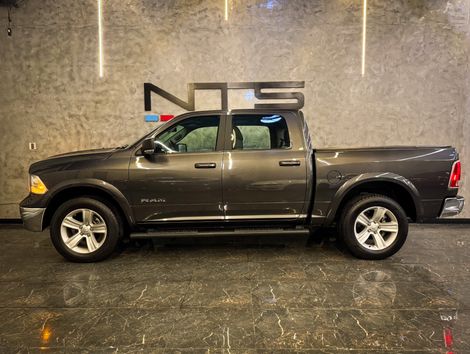 RAM CLASSIC LARAMIE 5.7 CD V8 4X4 Aut.