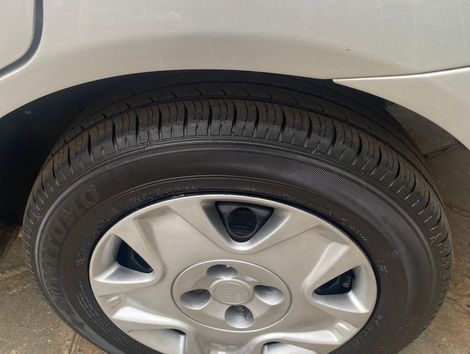 Ford Fiesta Sed. 1.6 8V Flex 4p