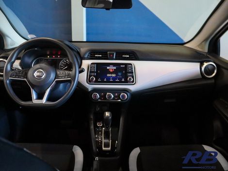 Nissan VERSA Advance 1.6 16V Flex Aut.