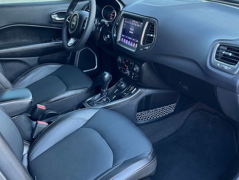 Jeep COMPASS LONGITUDE 2.0 4x4 Dies. 16V Aut.