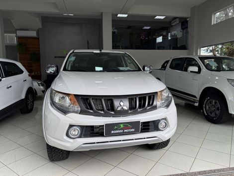 Mitsubishi L200 Triton Sport HPE 2.4 CD Diesel Aut.
