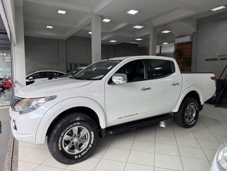 Mitsubishi L200 Triton Sport HPE 2.4 CD Diesel Aut.