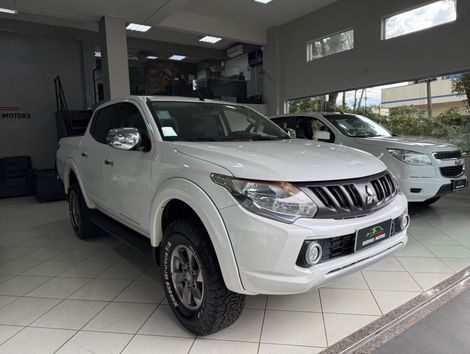 Mitsubishi L200 Triton Sport HPE 2.4 CD Diesel Aut.