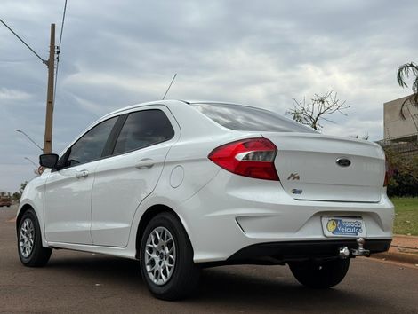Ford Ka 1.5 Sedan SE 12V Flex 4p Mec.