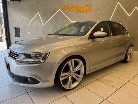 VolksWagen JETTA Comfortline 2.0 T.Flex 8V 4p Tipt.
