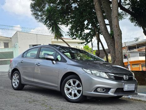 Honda Civic Sedan EXS 1.8/1.8 Flex 16V Aut. 4p