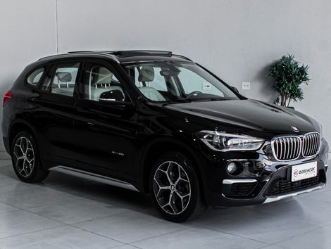 BMW X1 SDRIVE 20i X-Line 2.0 TB Active Flex