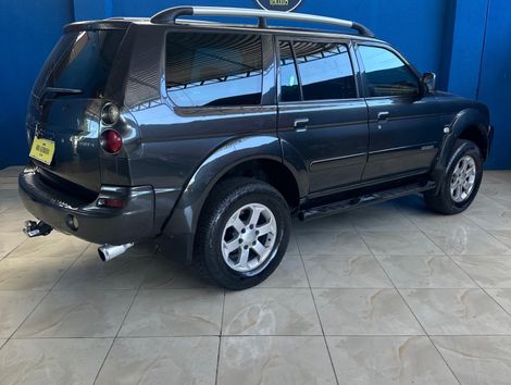 Mitsubishi Pajero Sport HPE 2.5 4x4 Diesel Aut.