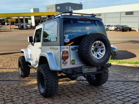 Troller T-4 4x4 3.0 TB Int. Cap. Rígida Diesel