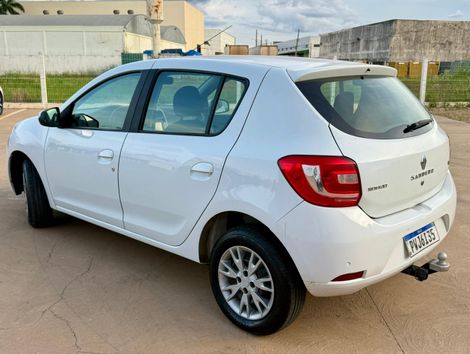 Renault SANDERO Expression Hi-Power 1.6 8V 5p