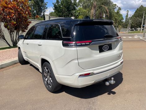 Jeep Commander Overland T270 1.3 TB Flex Aut.
