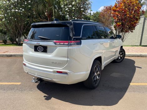 Jeep Commander Overland T270 1.3 TB Flex Aut.