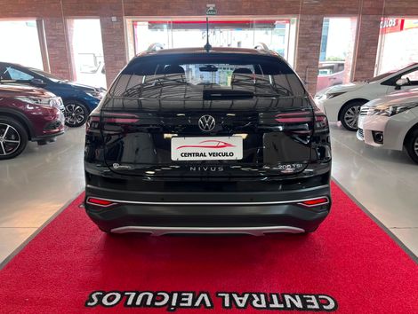 VolksWagen Nivus Highline 1.0 200 TSI Flex Aut.