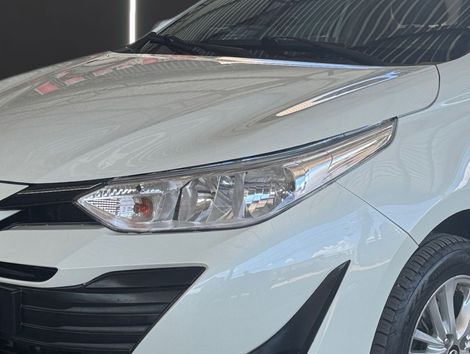 Toyota YARIS XL Live Sedan 1.5 Flex 16V 4p Aut.