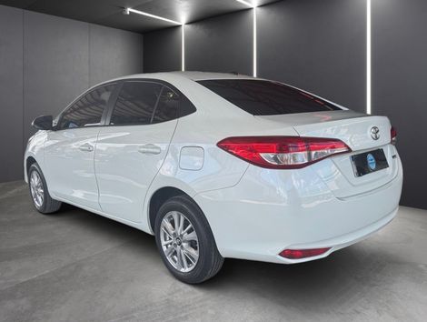 Toyota YARIS XL Live Sedan 1.5 Flex 16V 4p Aut.
