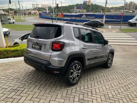 Jeep Renegade Long. T270 1.3 TB 4x2 Flex Aut.