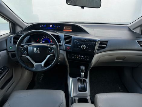 Honda Civic Sedan LXR 2.0 Flexone 16V Aut. 4p