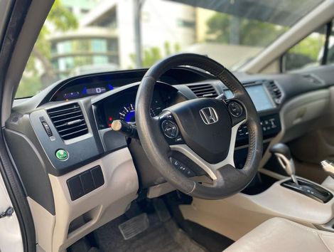 Honda Civic Sedan LXR 2.0 Flexone 16V Aut. 4p