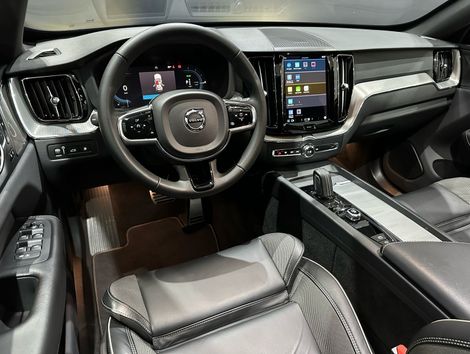 Volvo XC 60 T-8 R-DESIGN 2.0 (Híbrido)