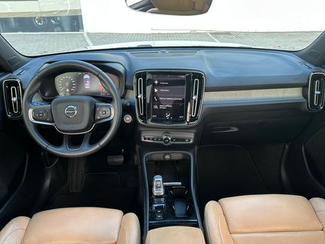 Volvo XC 40 T-5 HÍBRIDO INSCRIPTION 1.5 FWD