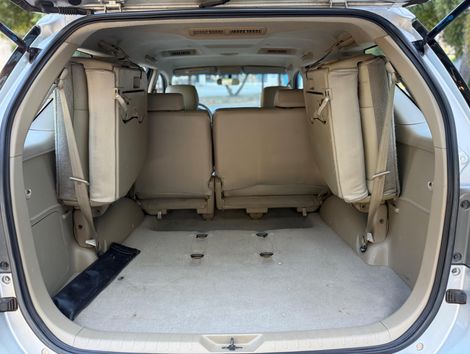 Toyota Hilux SW4 SR 4x2 2.7/ 2.7 Flex 16V Aut.