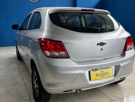 CHEVROLET 1.0MT LT