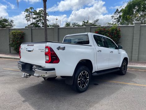 Toyota Hilux CD SRX 4x4 2.8 TDI 16V Diesel Aut.