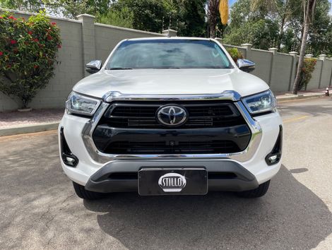 Toyota Hilux CD SRX 4x4 2.8 TDI 16V Diesel Aut.