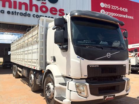 VOLVO VM 330 8x2 2p (diesel) (E5)
