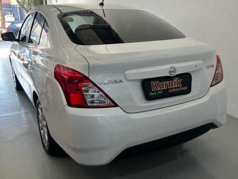 Nissan VERSA SV 1.6 16V Flex Fuel 4p Mec.