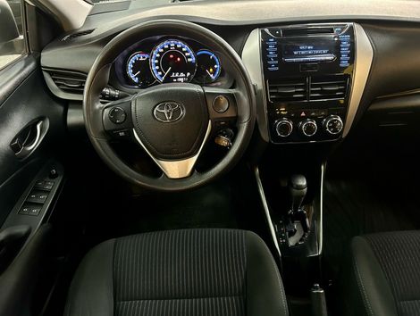 Toyota YARIS XL Sedan 1.5 Flex 16V 4p Aut.