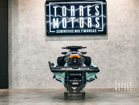 BRP Wake Pro 230