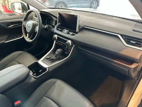 Toyota / 4H SXAWD CNT