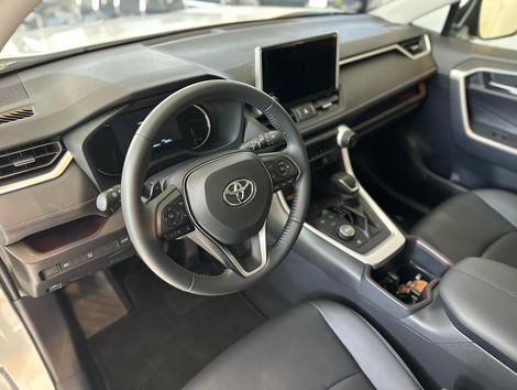 Toyota / 4H SXAWD CNT
