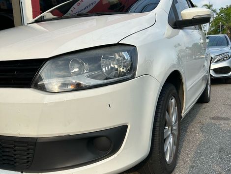 VolksWagen Fox 1.6 Mi Total Flex 8V 5p