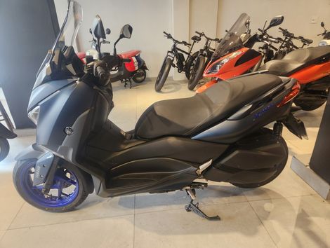  XMAX 250 ABS