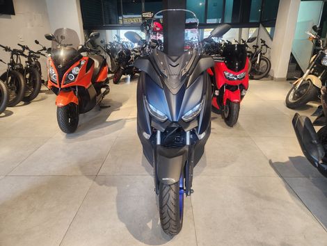  XMAX 250 ABS